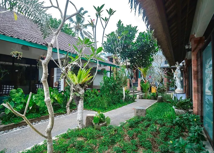 ホテル Nawa Sakti